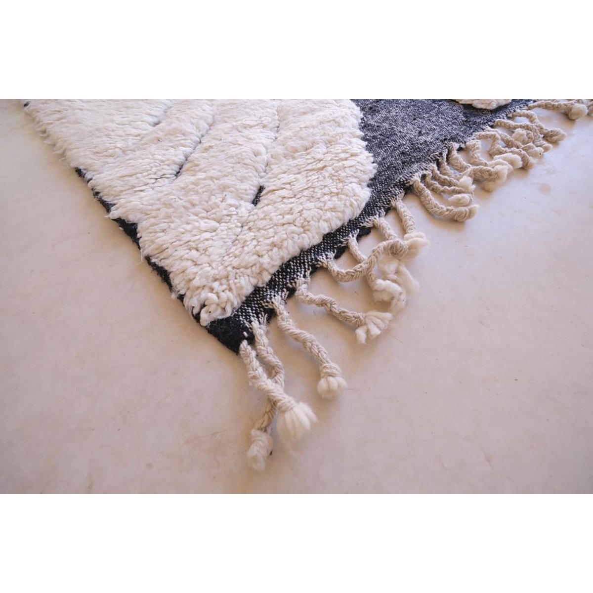 Marokkaans Berber tapijt van zuivere wol 285 x 403 cm