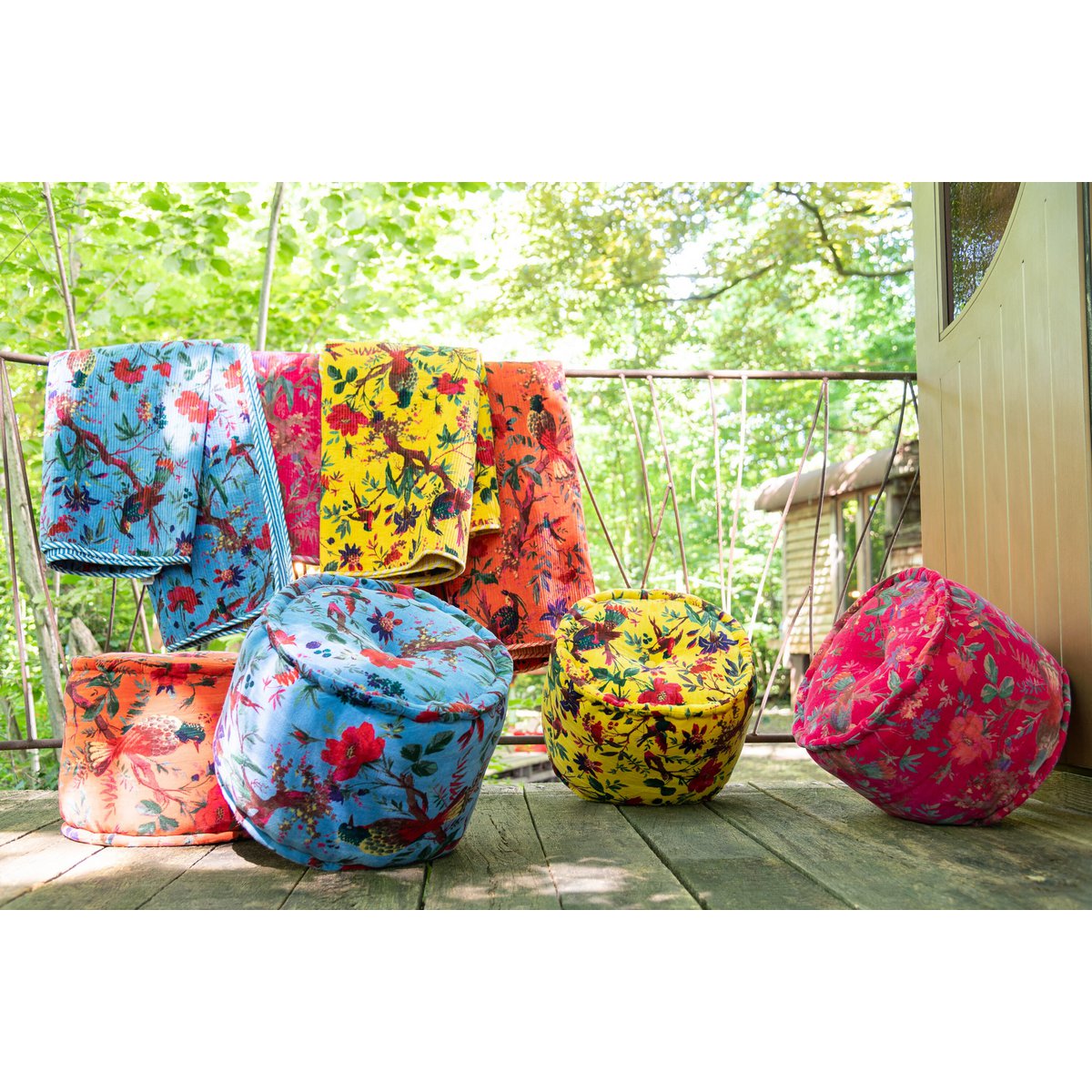 J-line pouf around birds/flowers cotton lace pink around