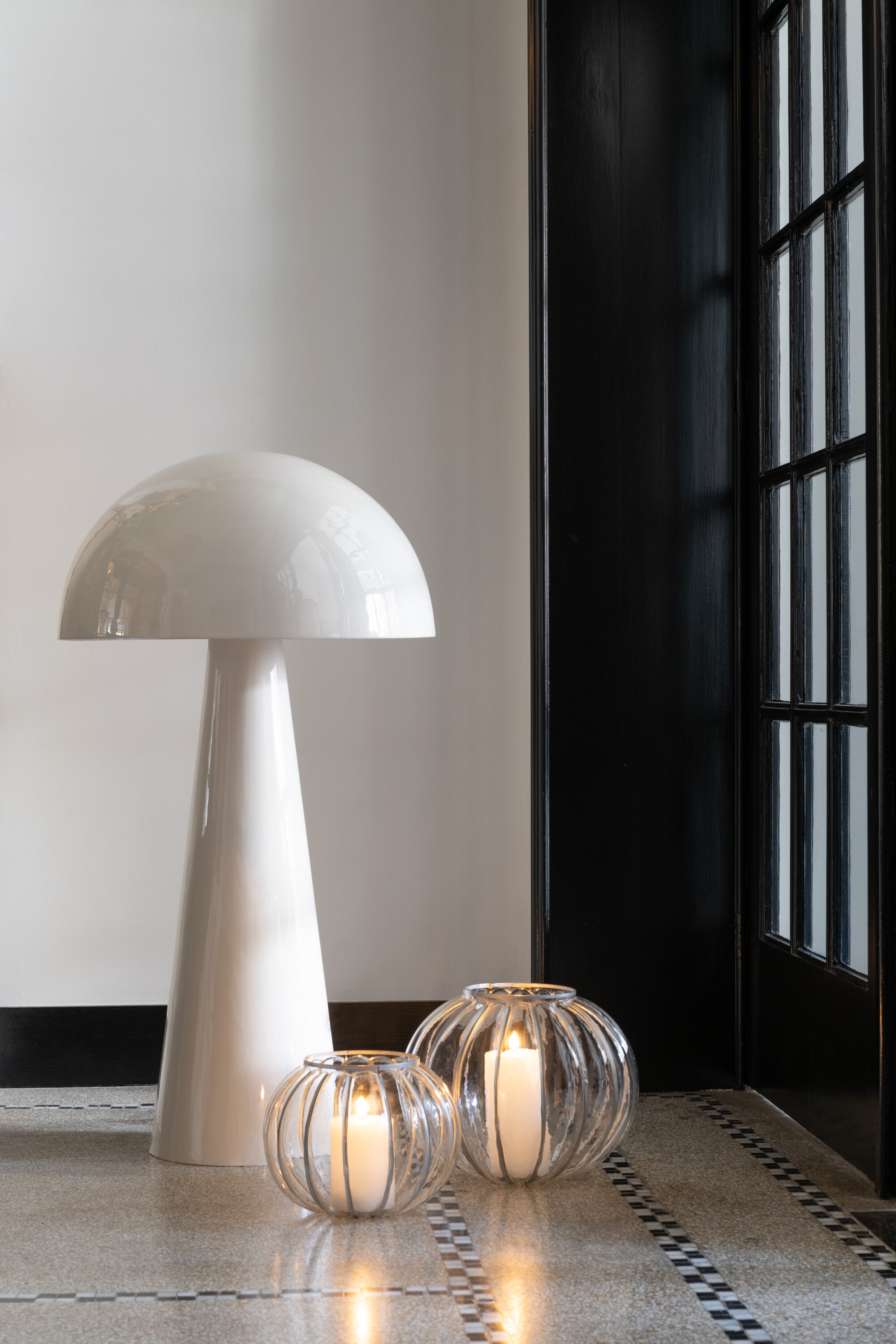 Designer Stehlampe White Mushroom XL in Pilzform - Edles Glänzendweiß