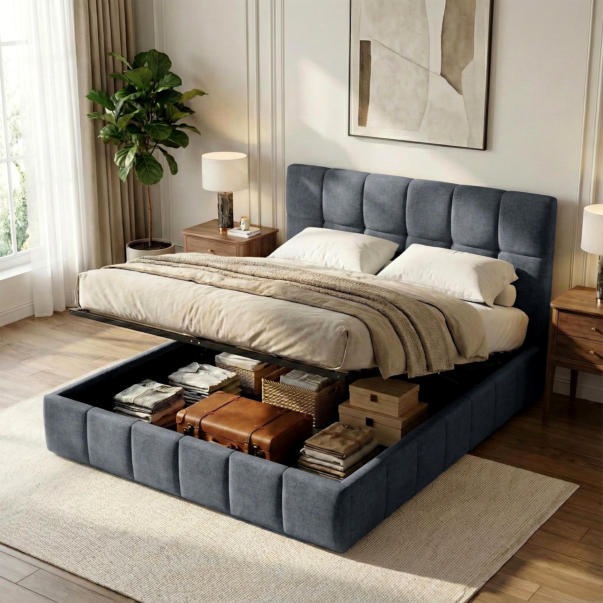 Upholstered Bed Ladia