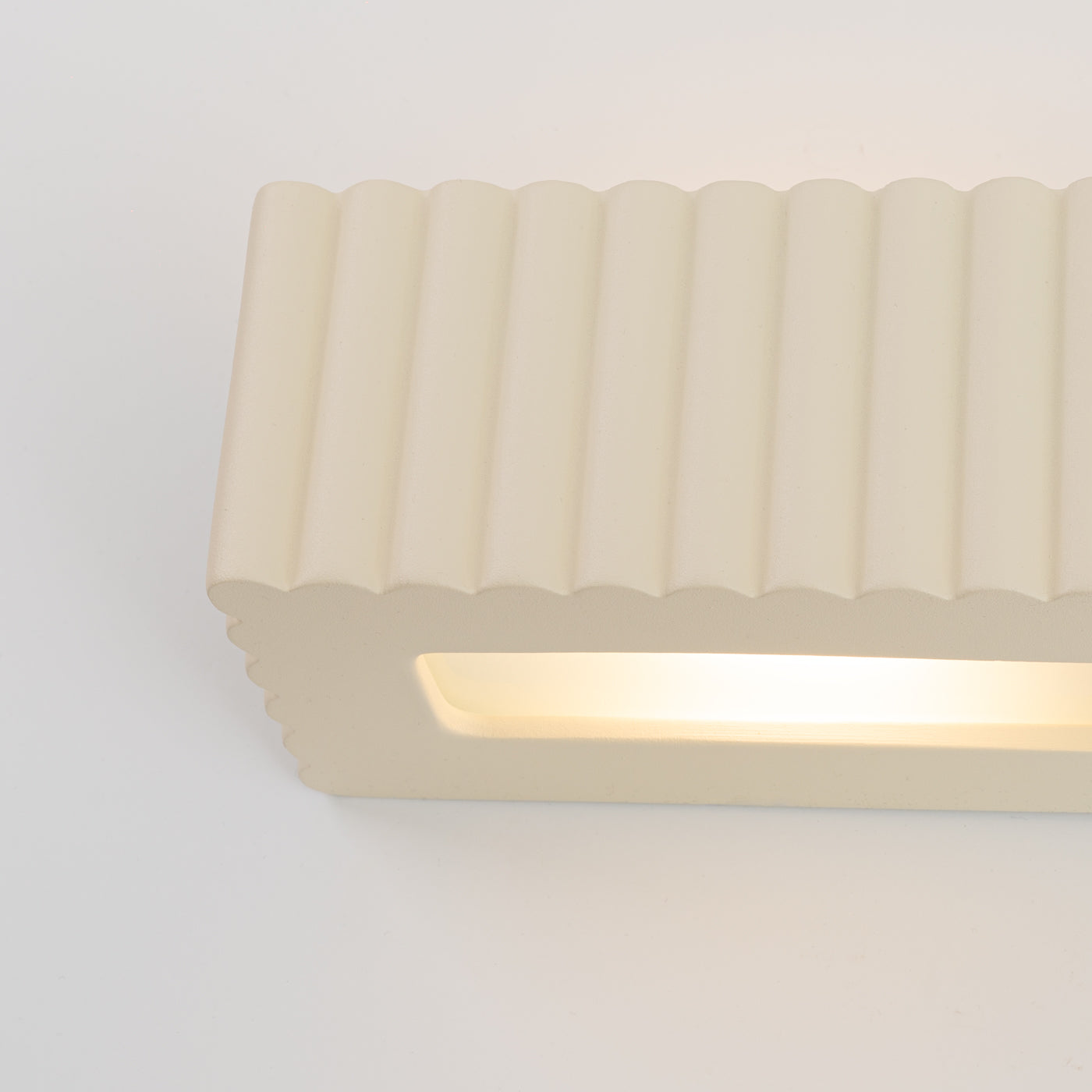 Wandleuchte Keramik RIGATA beige