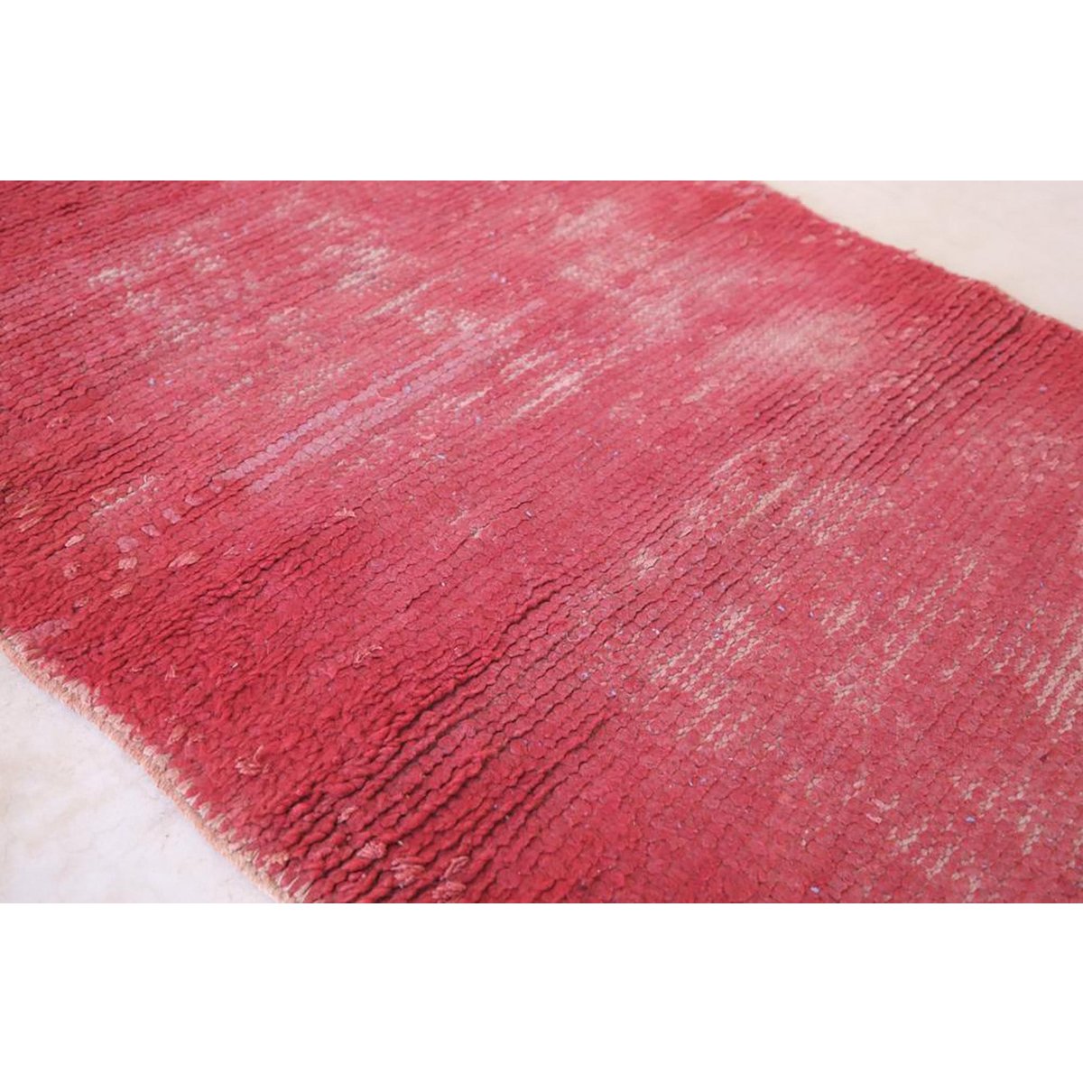 Berber Wolle Teppich in Vintage Boujaad Wolle 75 x 191 cm