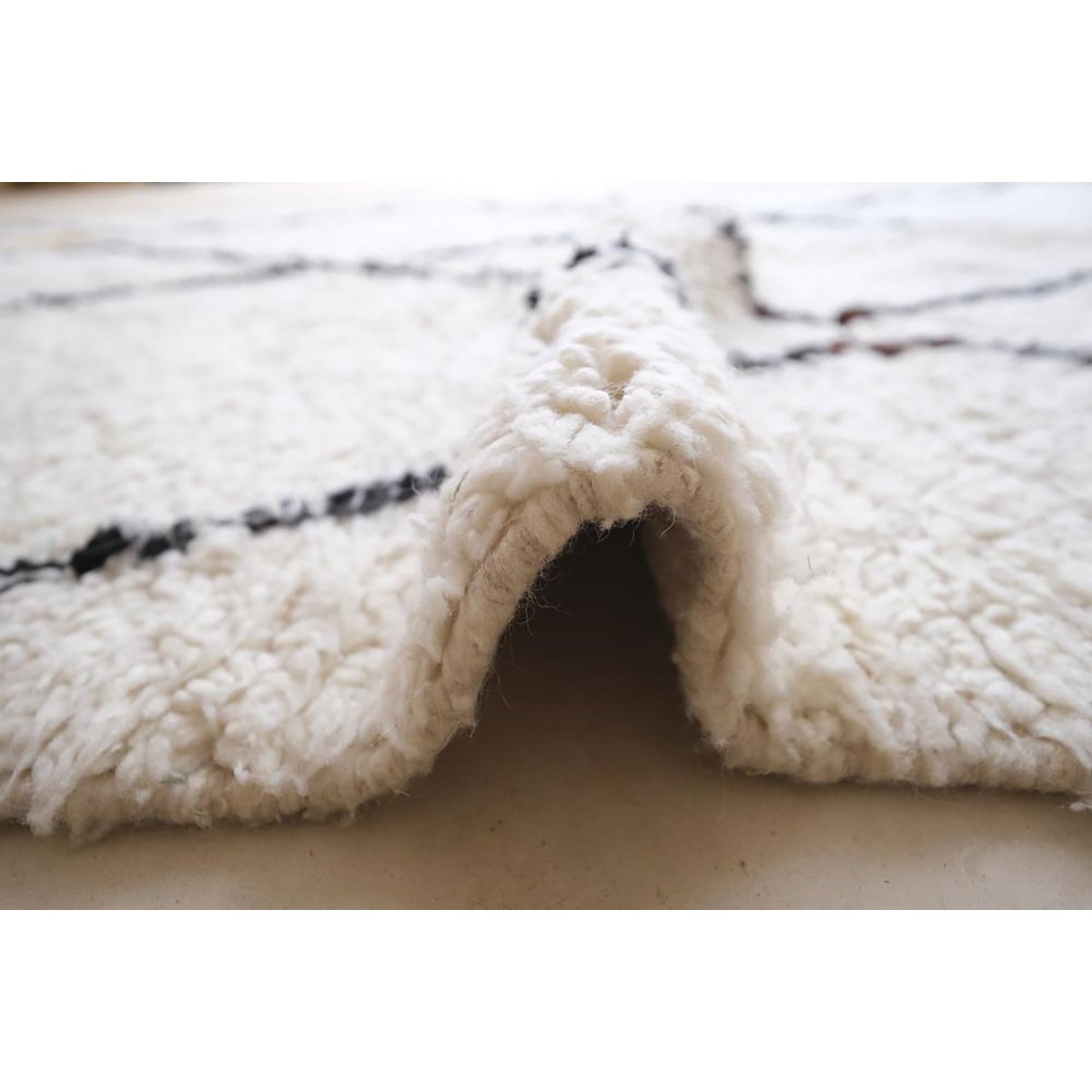 Marokkaner Berber Teppich reine Wolle 140 x 253 cm