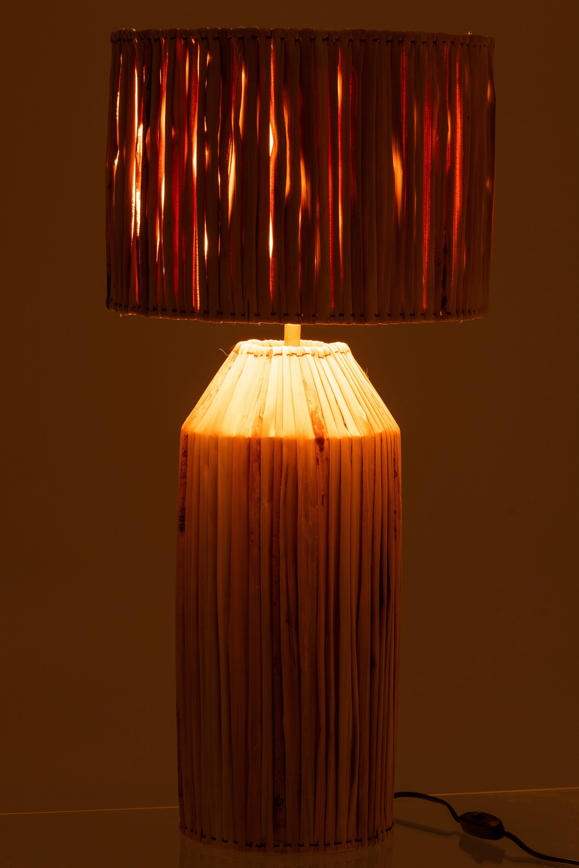 Handgefertigte Hanna Lampe aus Bananenblättern – Natürlicher Charme im Doppelpack