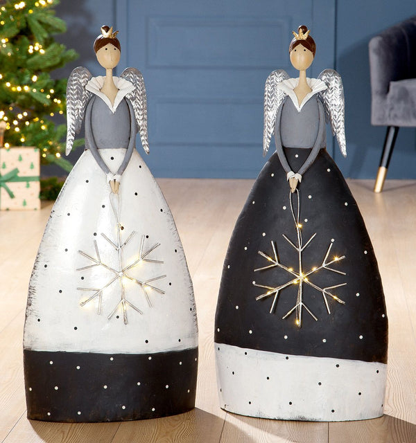 2er Set Metall LED Engel mit Schneeflocke - Ein leuchtendes Duo für winterliche Eleganz Höhe 74cm