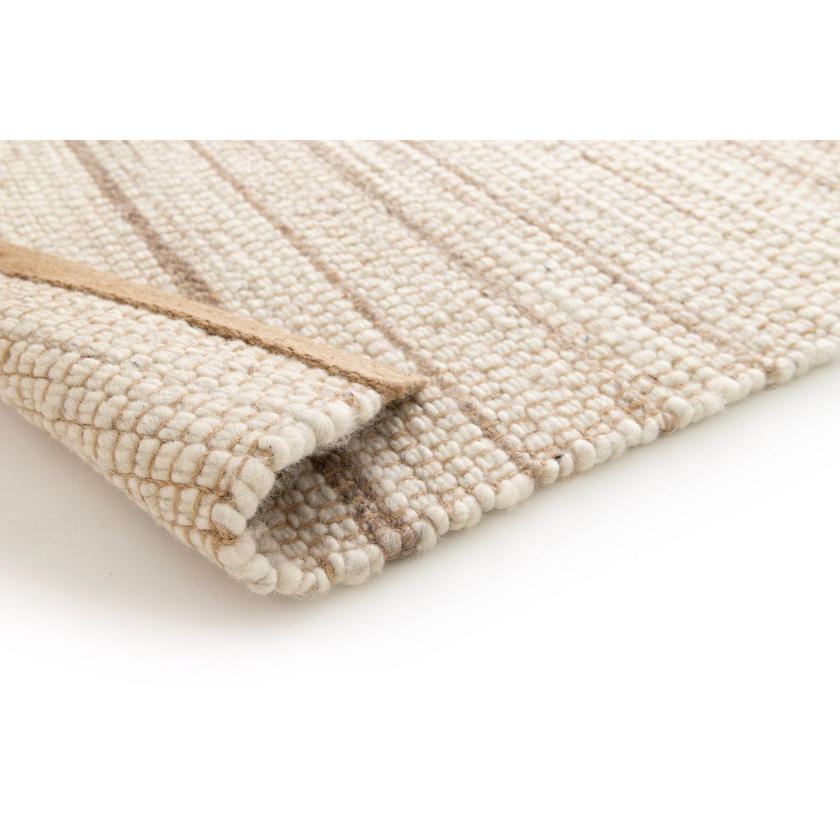 Handgefertigter Wollteppich aus dem Neuland und Jute Marius