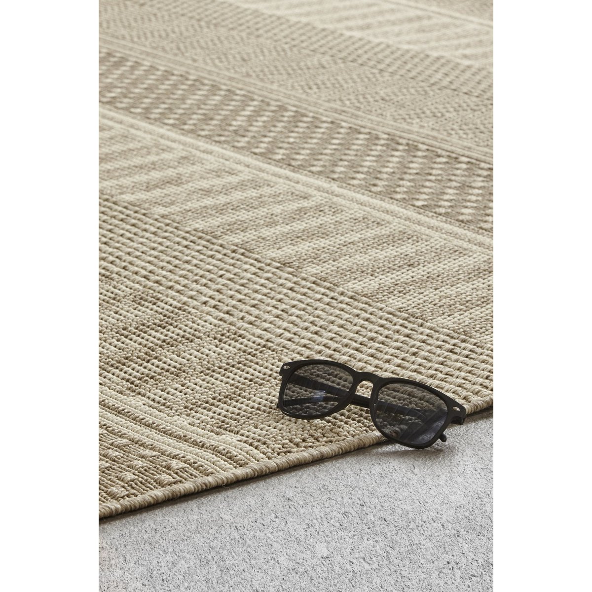 MAASAI-Teppich im Ethno-Stil für drinnen und draußen