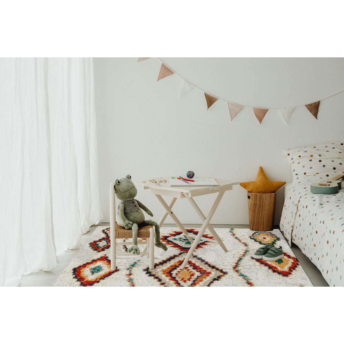 Dicker und bequemer Teppich im NATIVE-Ethno-Stil