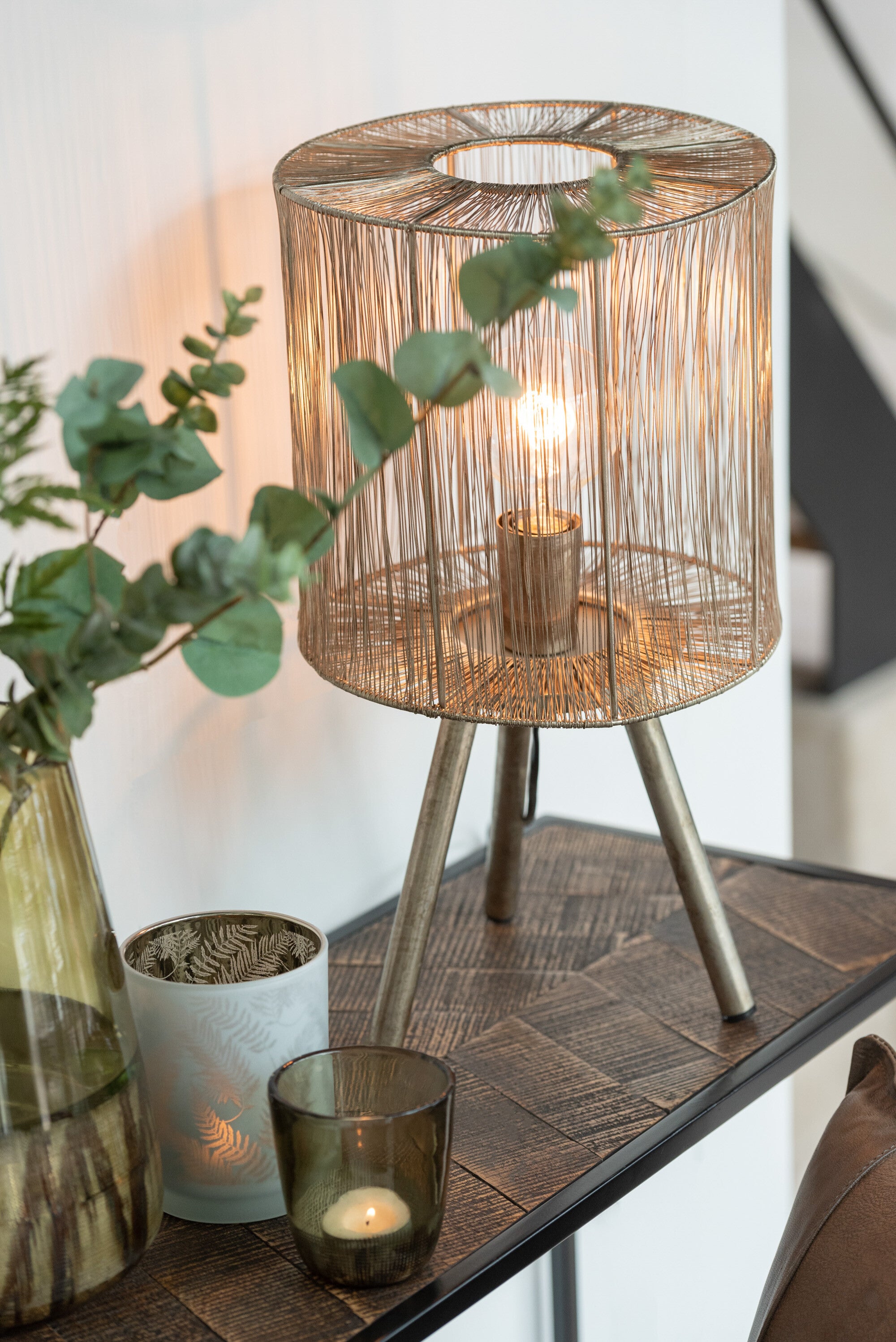 2er Set Elegante Tischlampen aus Metall in Antik Braun - Zeitloses Design für Modernes Wohnen