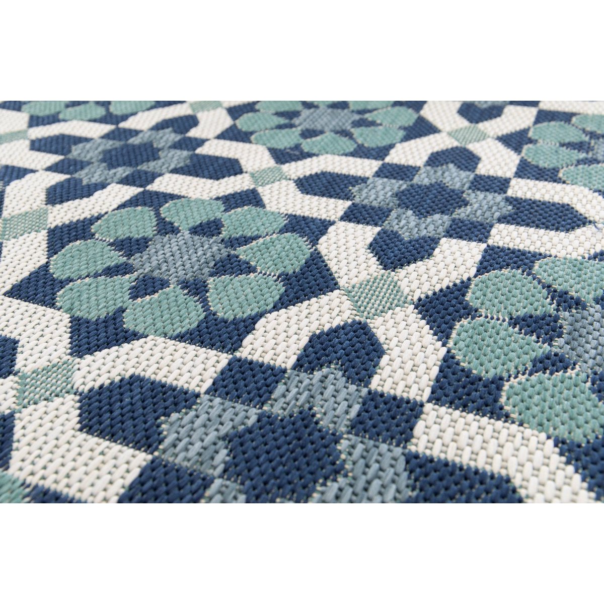 Ethnische Teppich im Freien gegen Belem -Flecken im Freien