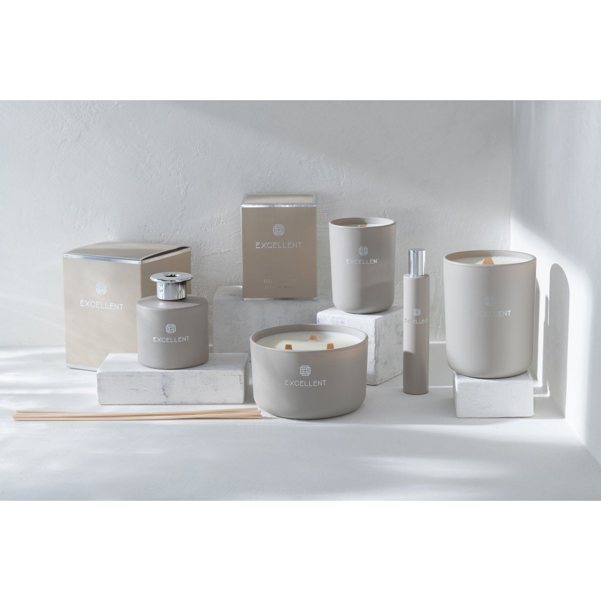 J-Line Duftkerze Excellent – Glas – Beige – L – 40U