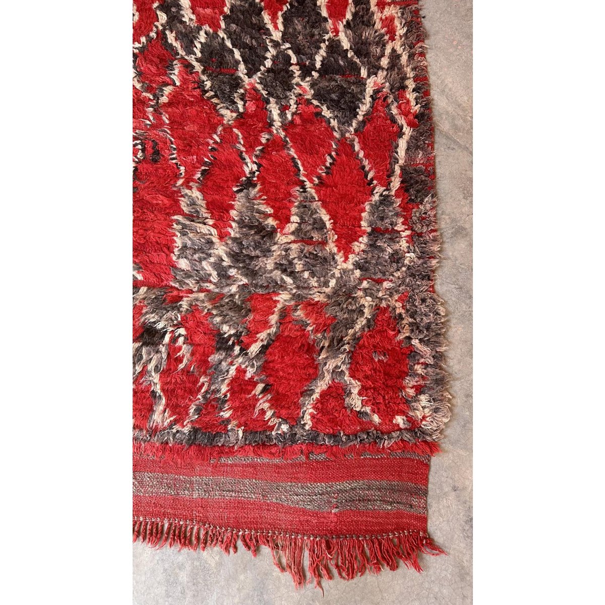 Moroccan Berber carpet made of pure wool 200 x 336 cm