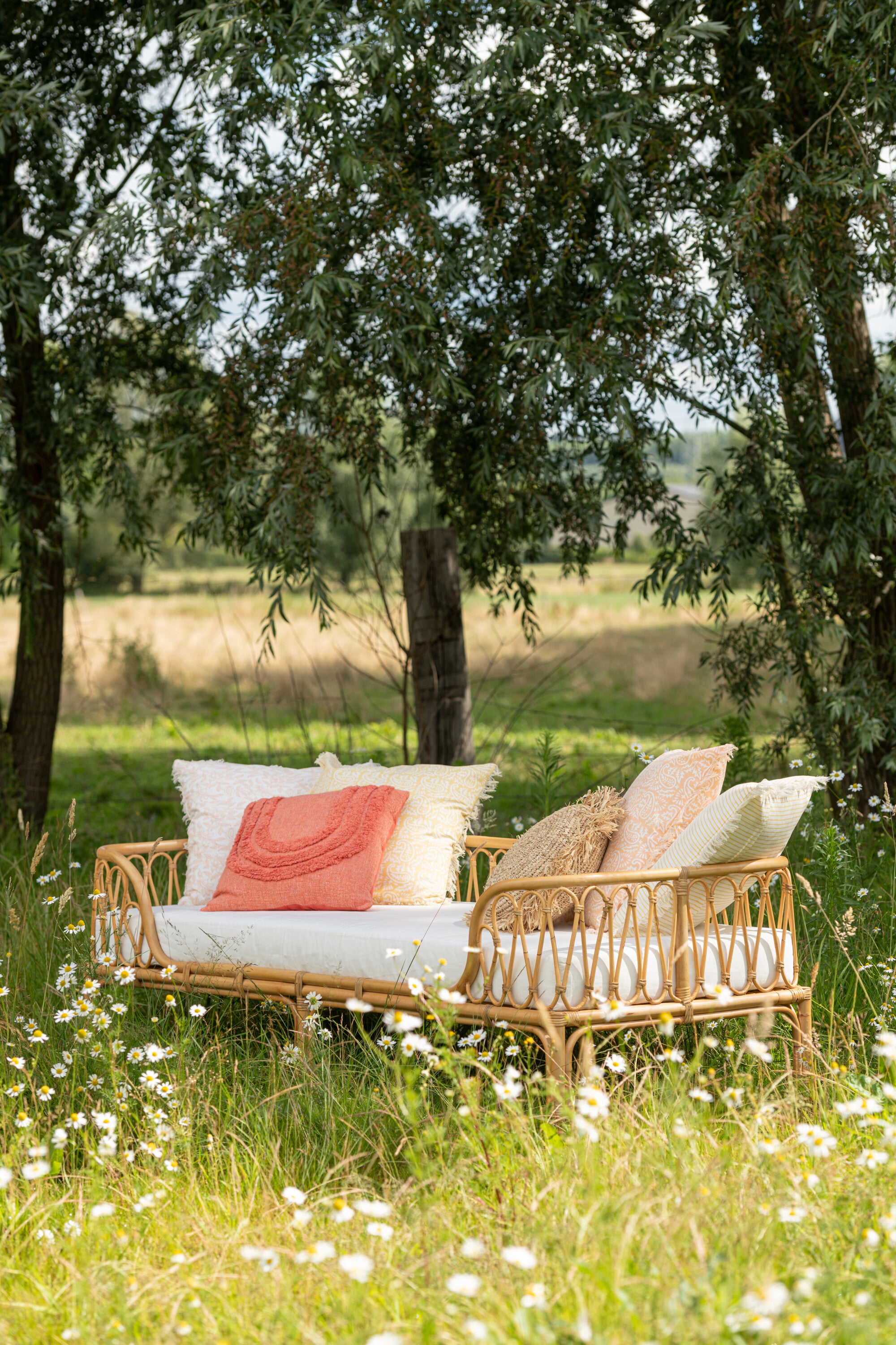Bett Pierre Rattan Naturell - Natürliches Design und komfortabler Schlafplatz für Ihr Schlafzimmer