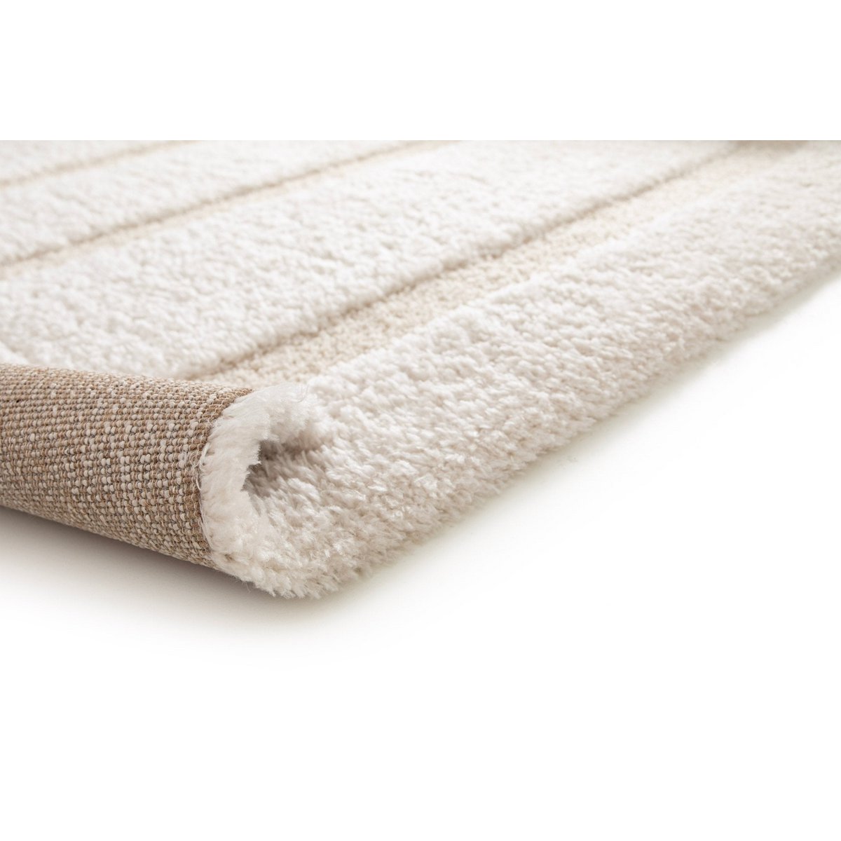 Dicker zotteliger Teppich im recycelten Polyester mit moderner Arkadien -Relief