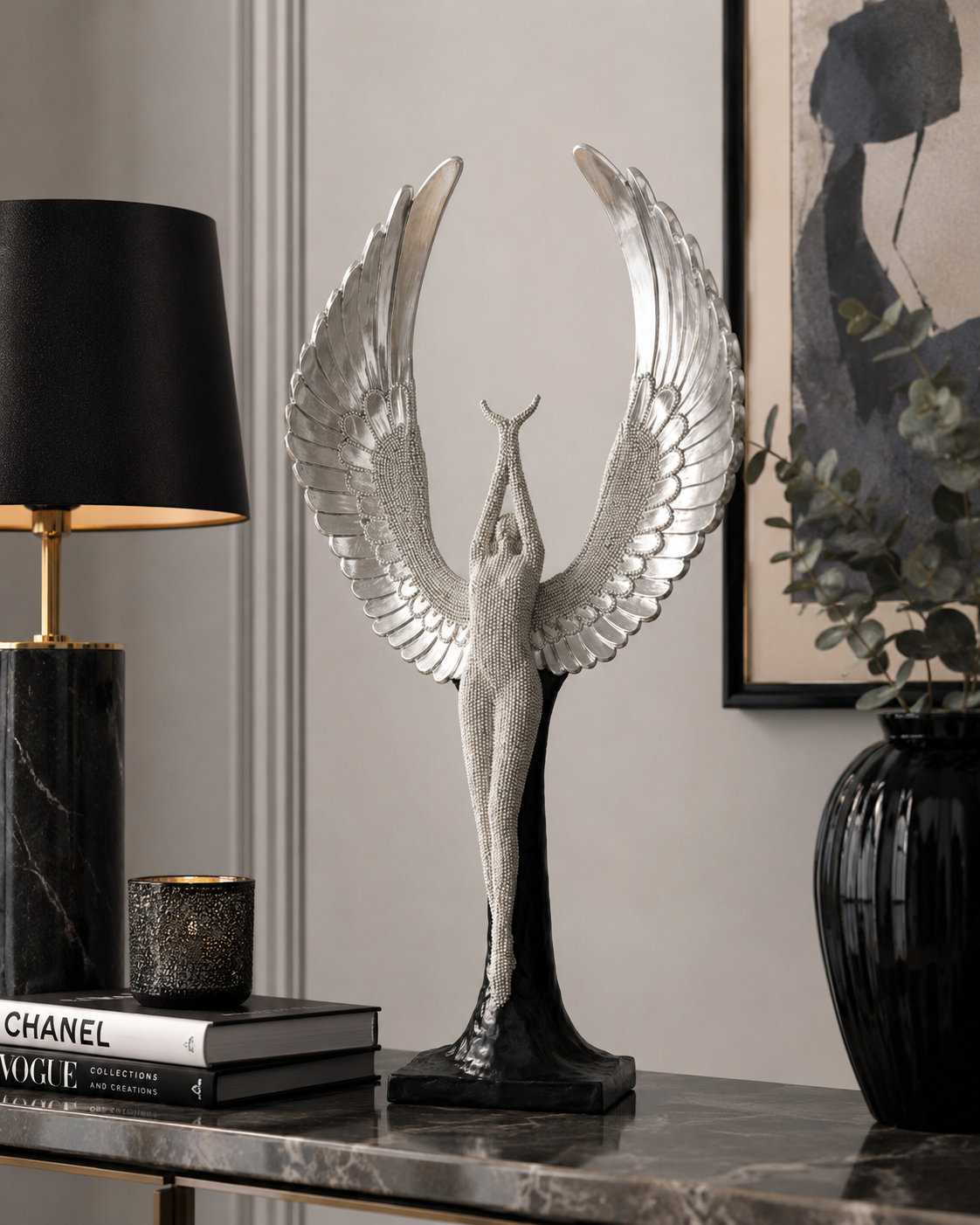 Skulptur Angelica – Elegante Engelsfigur mit Flügeln in Silber 48cm
