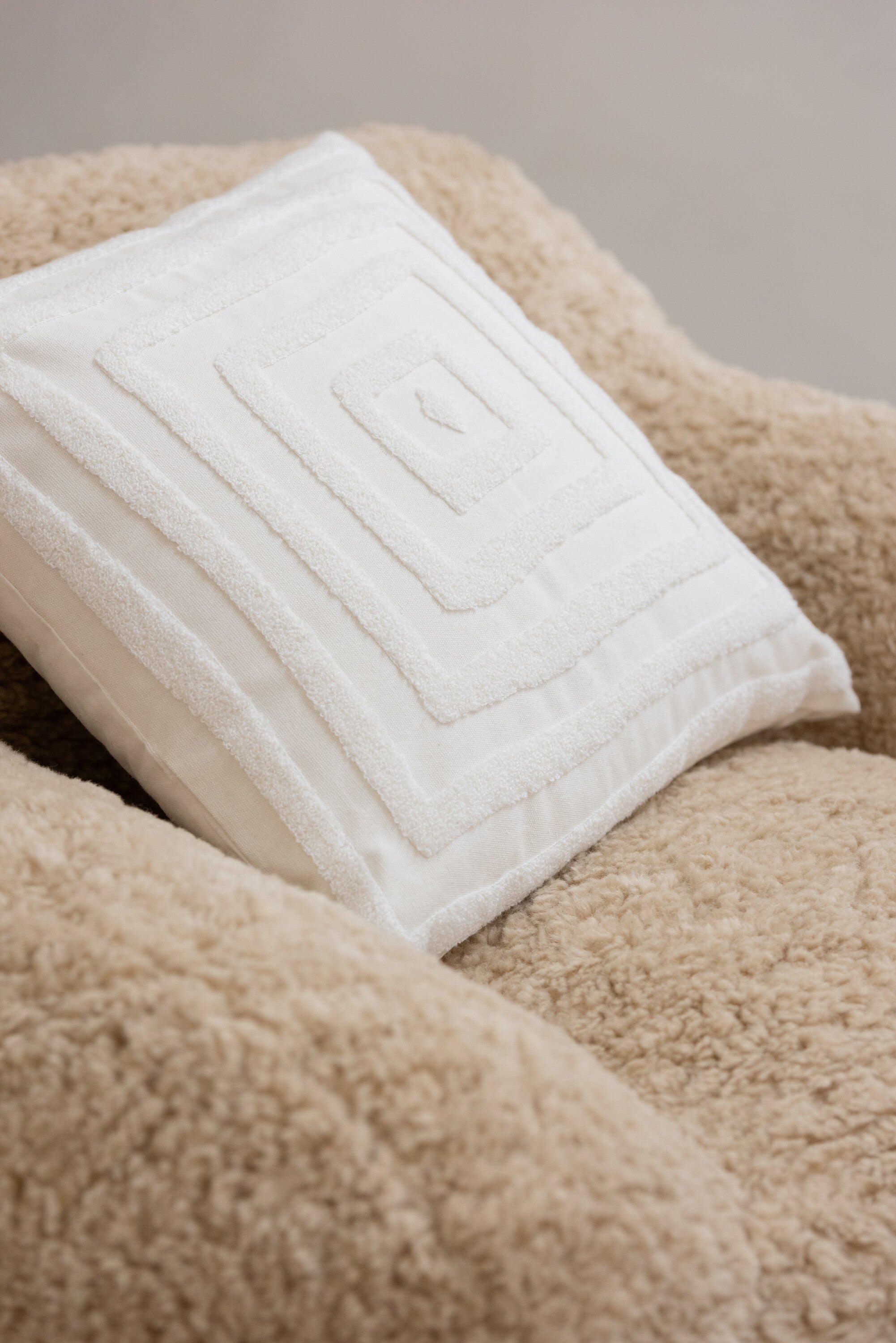 Sofa Cutie Lounge Sessel und 2 Sitzer Beige Natur Flauschoptik