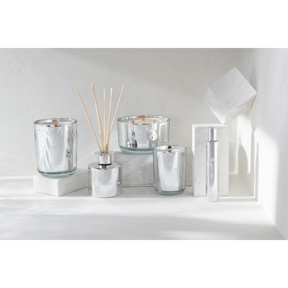 J-Line Duftkerze Excellent – Cotton Candy – Silber – S – 50U