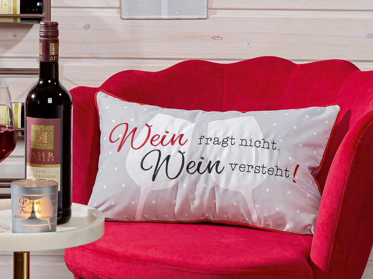 Weinfest Dekokissen Wein fragt nicht Wein versteht 30x50 cm, Weiß mit Rot