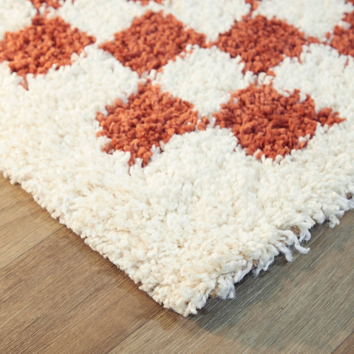 Weicher und sperriger langer Checker -Checkerboard -Checkterteppich