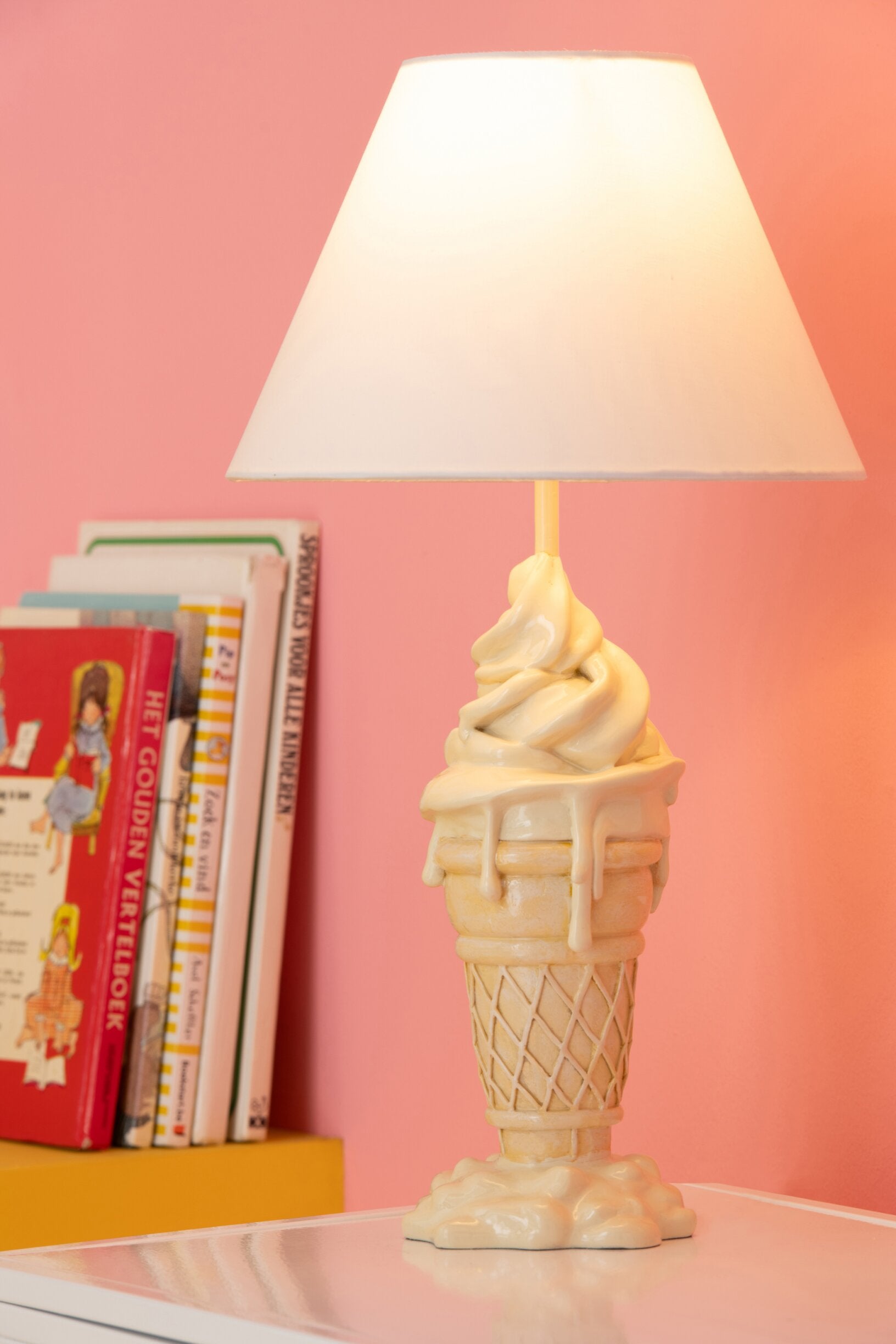 Tischlampe Eiscreme Design Lumina Gelato gelb beige dekorative lampe