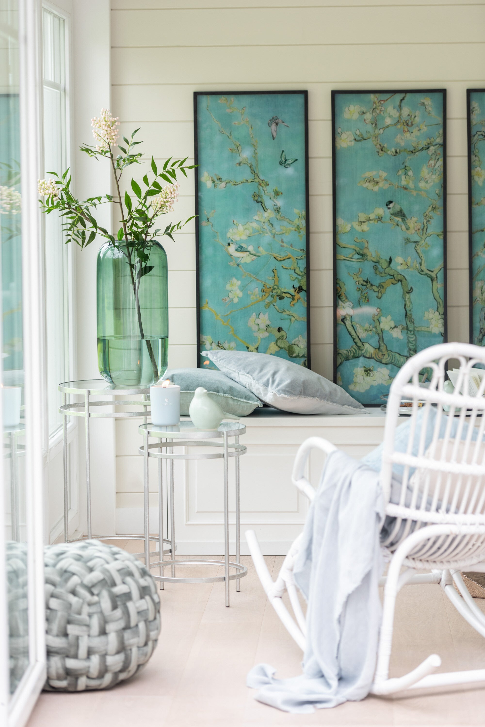 Schaukelstuhl Rattan Weiß Matt - Moderne Eleganz und Entspannung für Ihr Zuhause