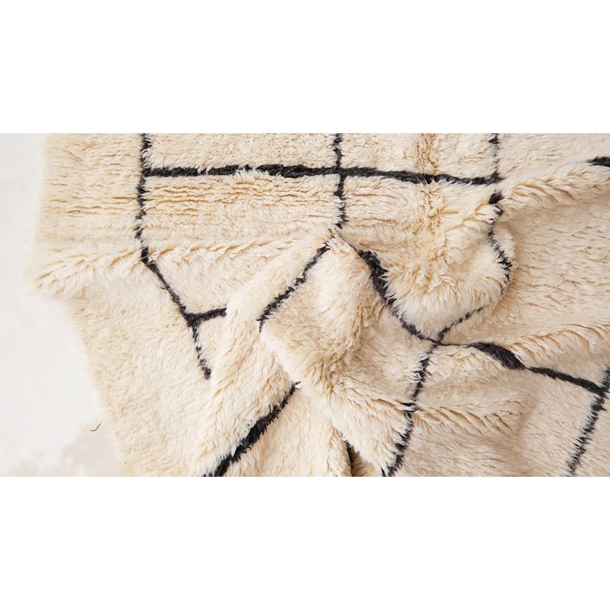 Marokkaner Berber Teppich reiner Wolle 174 x 254 cm