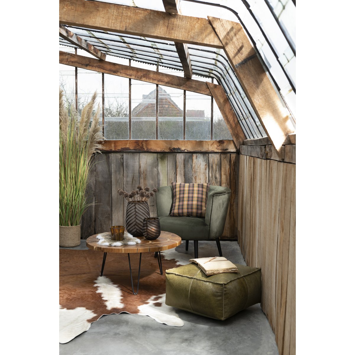 J-Line Couchtisch Samuel rund Teakholz braun – 80,00 x 80,00 x 36,50 cm