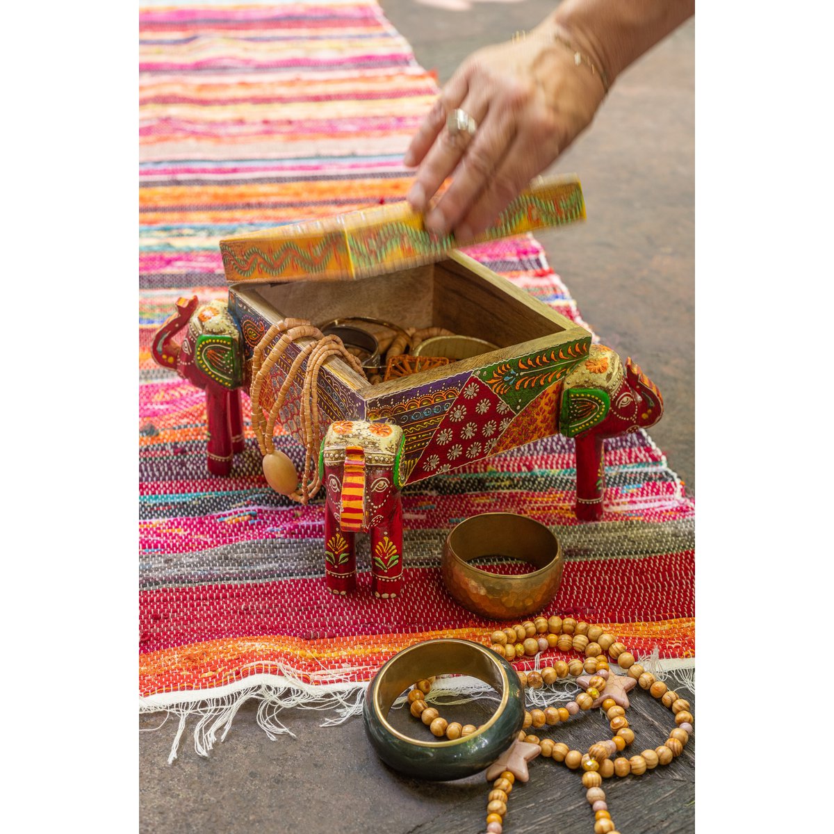 J-Line Box Elephant Voet Delhi Mango Wood Mix