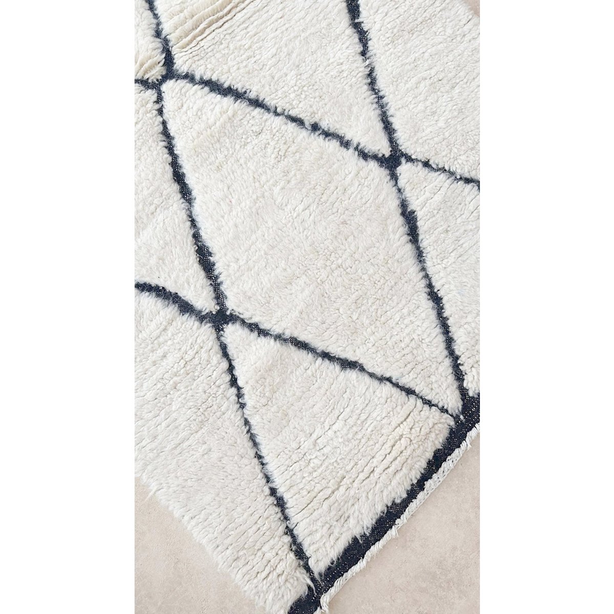 Marokkaner Berber Teppich reines Woll 103 x 167 cm