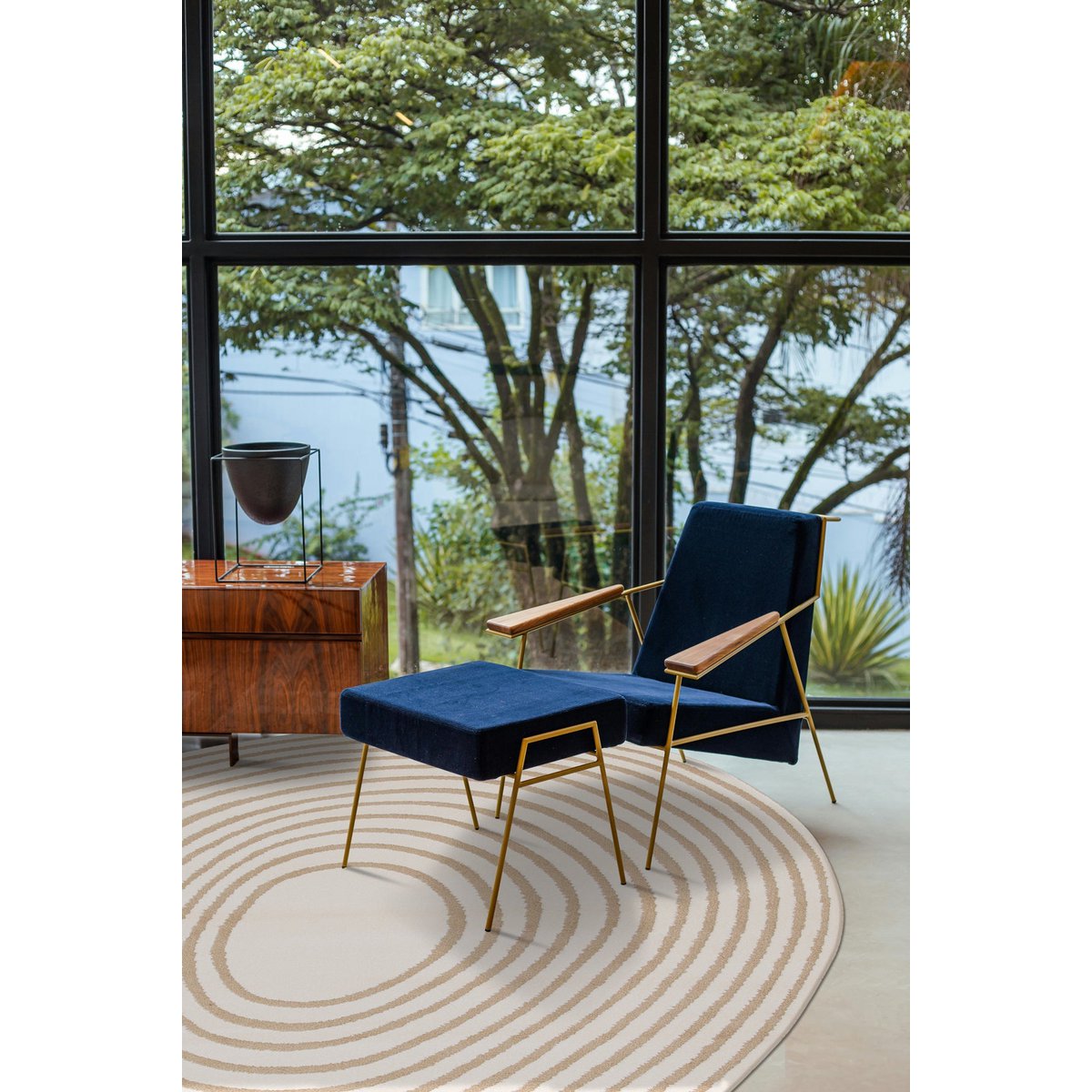 Süßer Teppich mit skulpturaler Erleichterung in Aeon Recycling Polyester