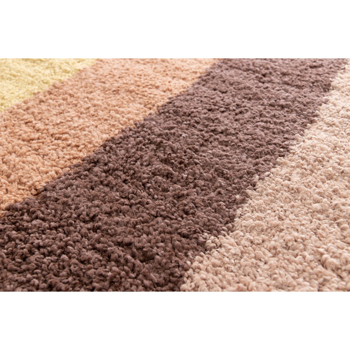 Dicker und bequemer Kinderteppich COLORS