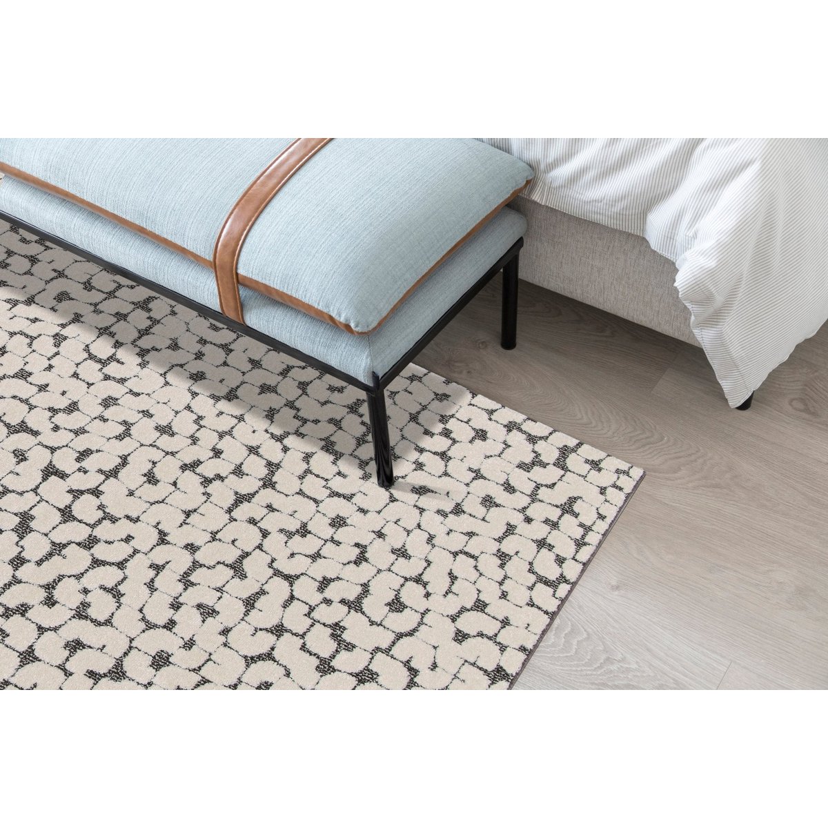 Weicher Teppich geformt Beige und weißes Opus