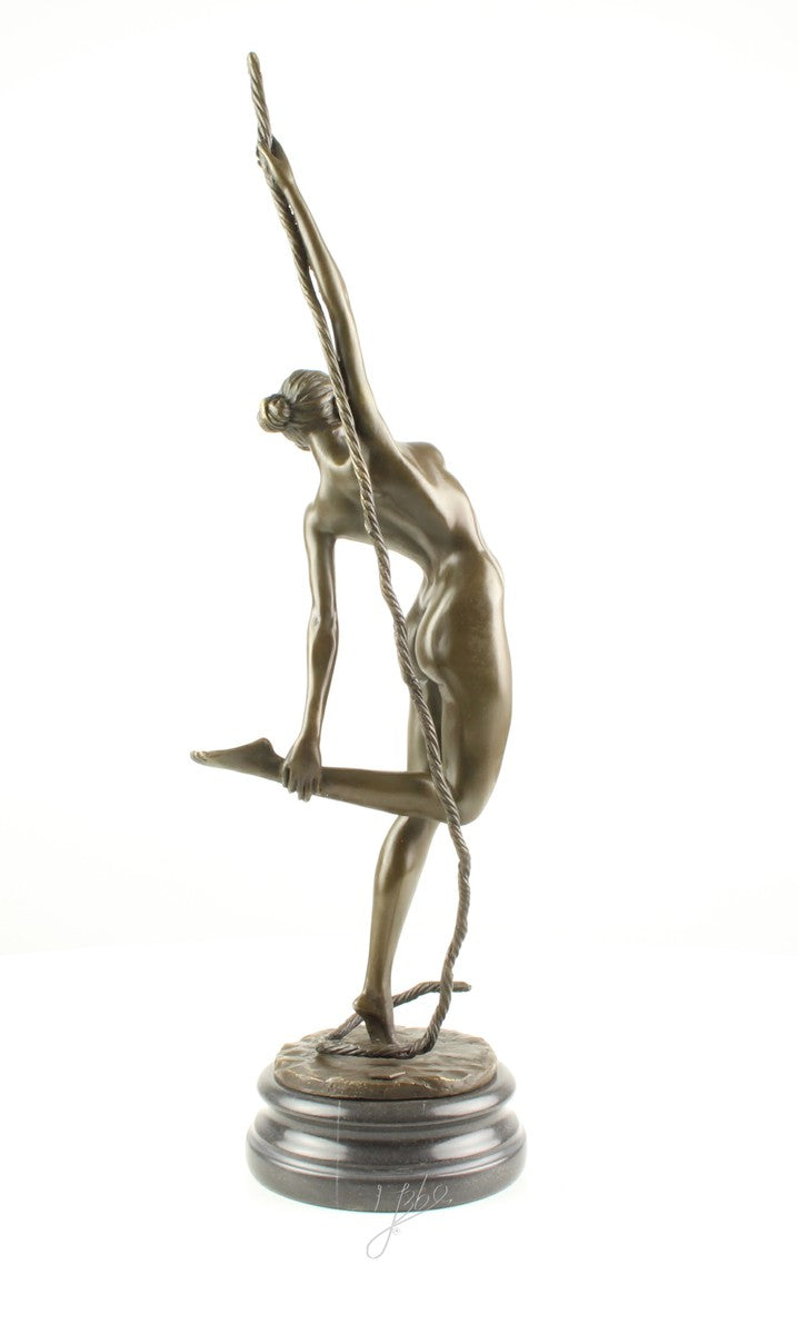 Bronze Skulptur Seiltänzerin auf Seil 46,6 cm