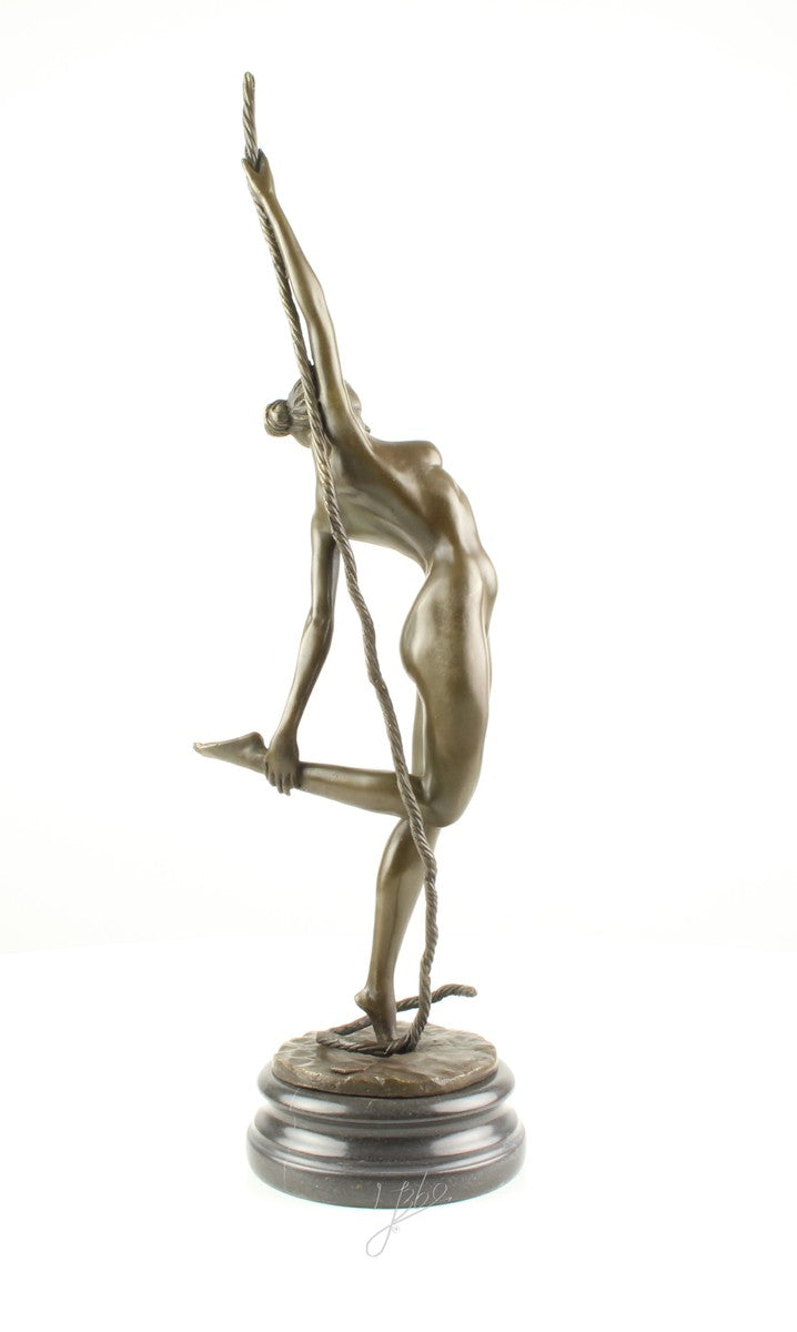Bronze Skulptur Seiltänzerin auf Seil 46,6 cm