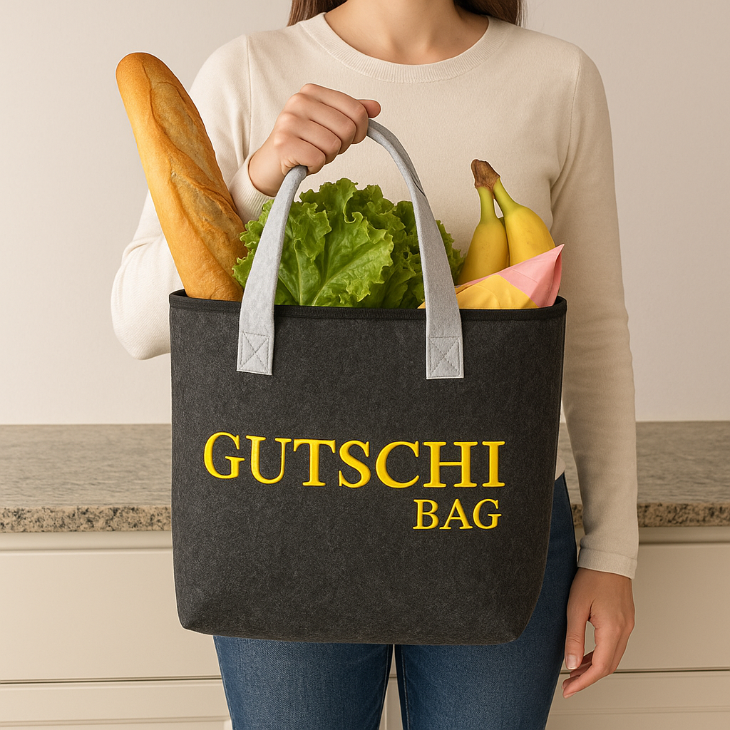 Gutschi Bag Filz Tasche mit Innentasche und goldener Stickerei