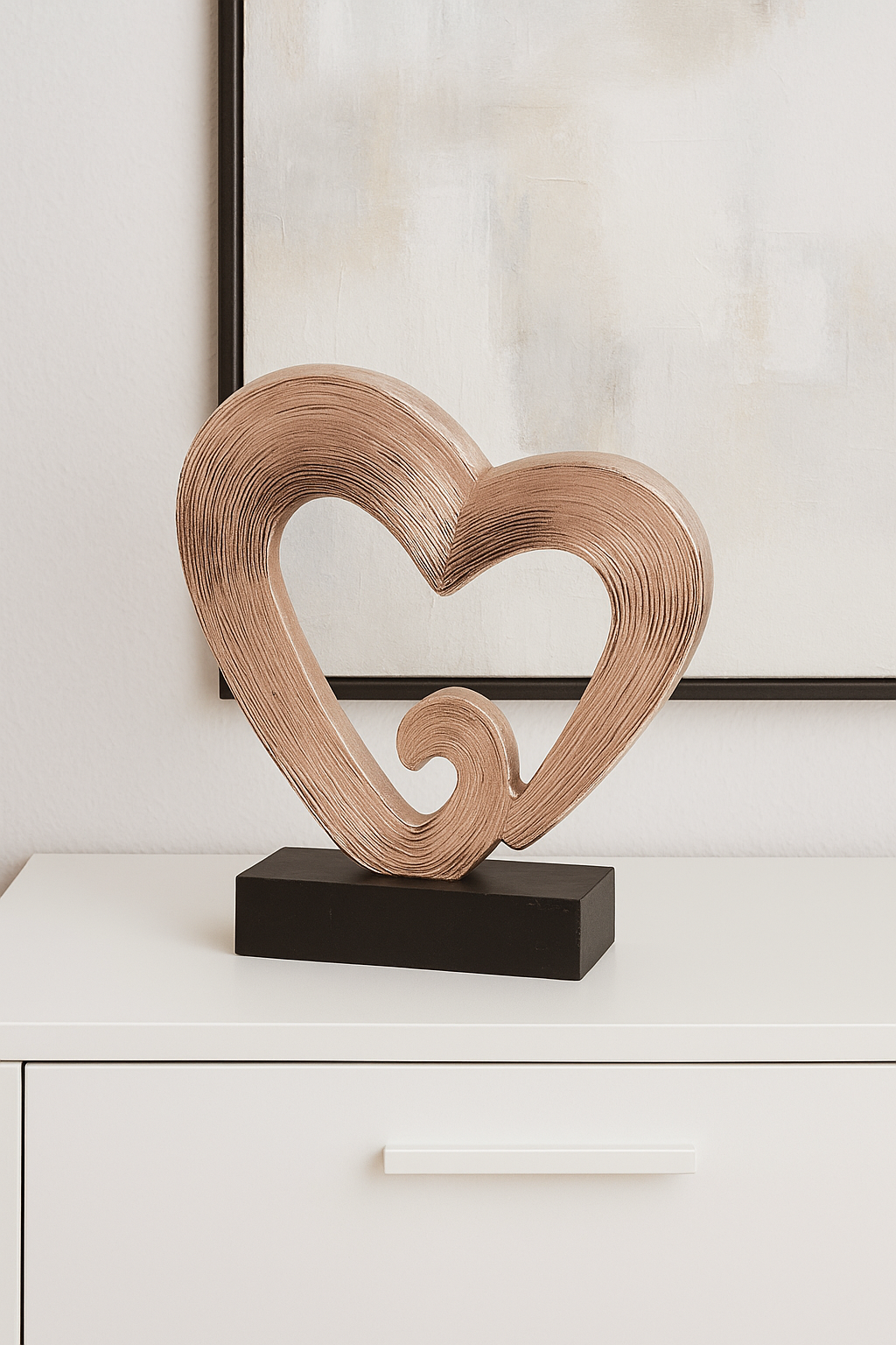 Herz Skulptur Amora kupferfarben mit Holzsockel Dekofigur 26cm