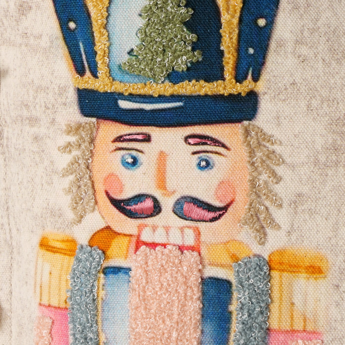 Weihnachtskissen Nussknacker Alrik 45 x 45 cm