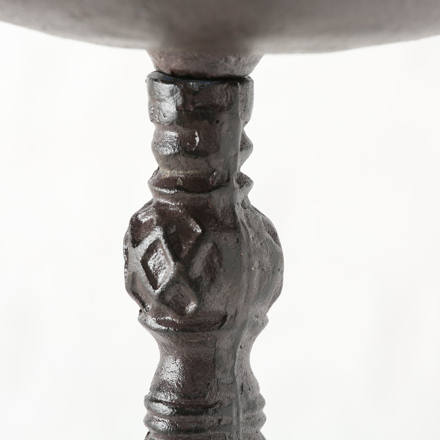 Premium Vogeltränke mit Fee aus Gusseisen in Braun matt - 64cm Höhe