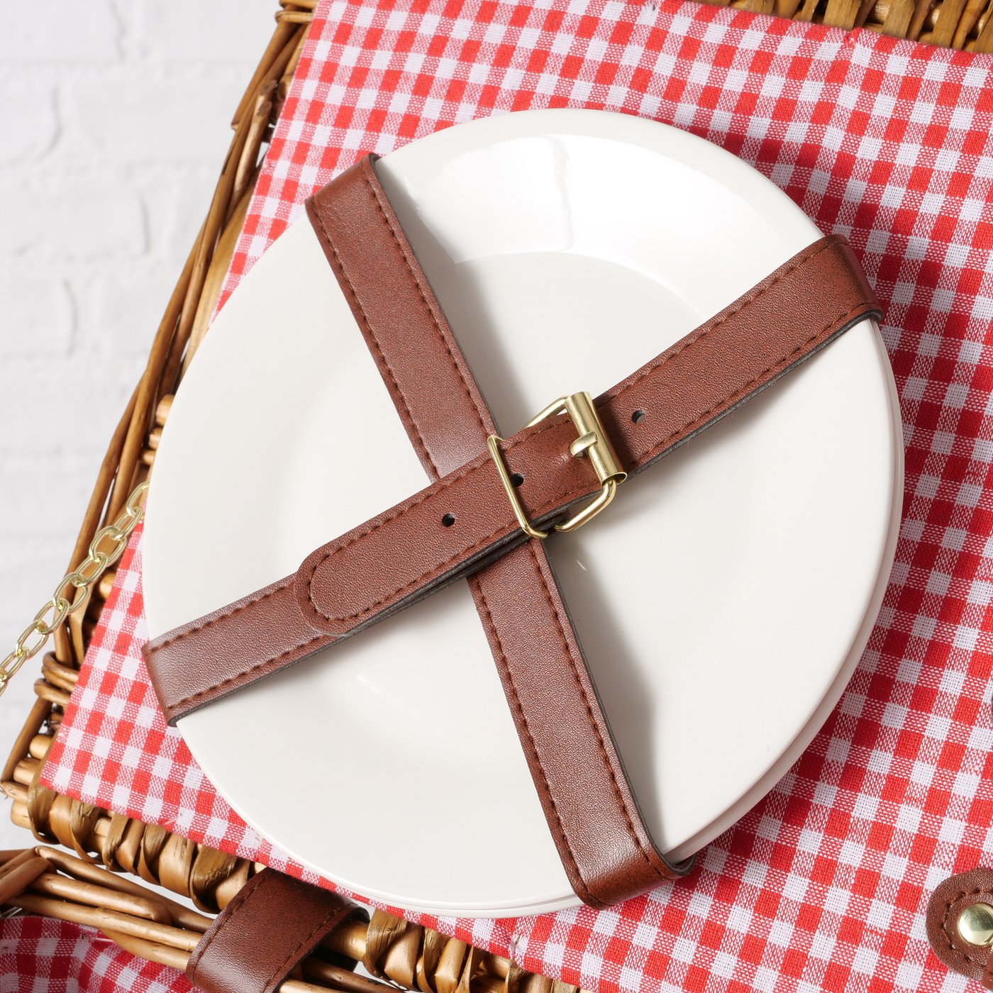 Picknickkorb Pascal Handgefertigt mit Geschirrset für 2 Personen