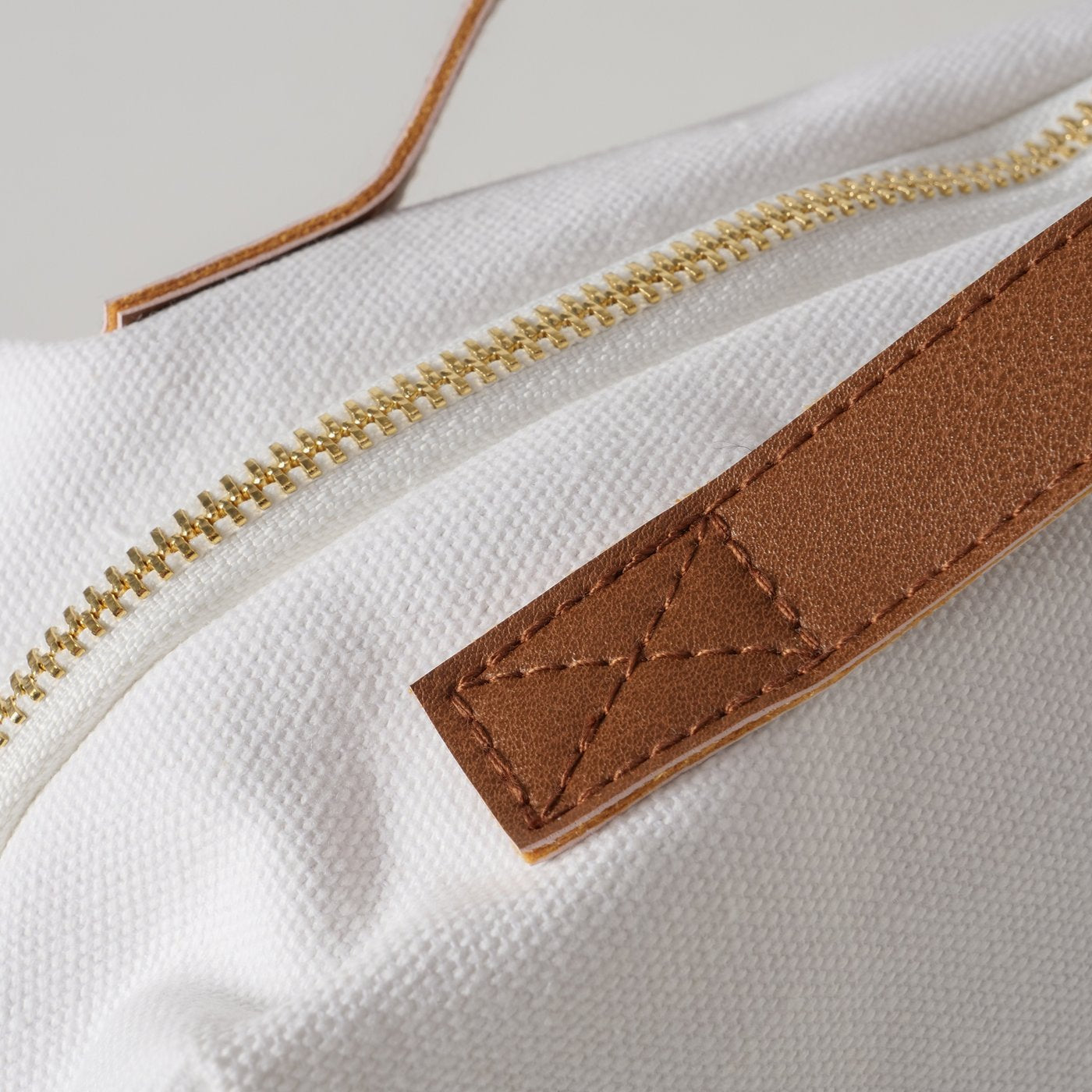 Kosmetiktasche Berlin Cremeweiß Braun