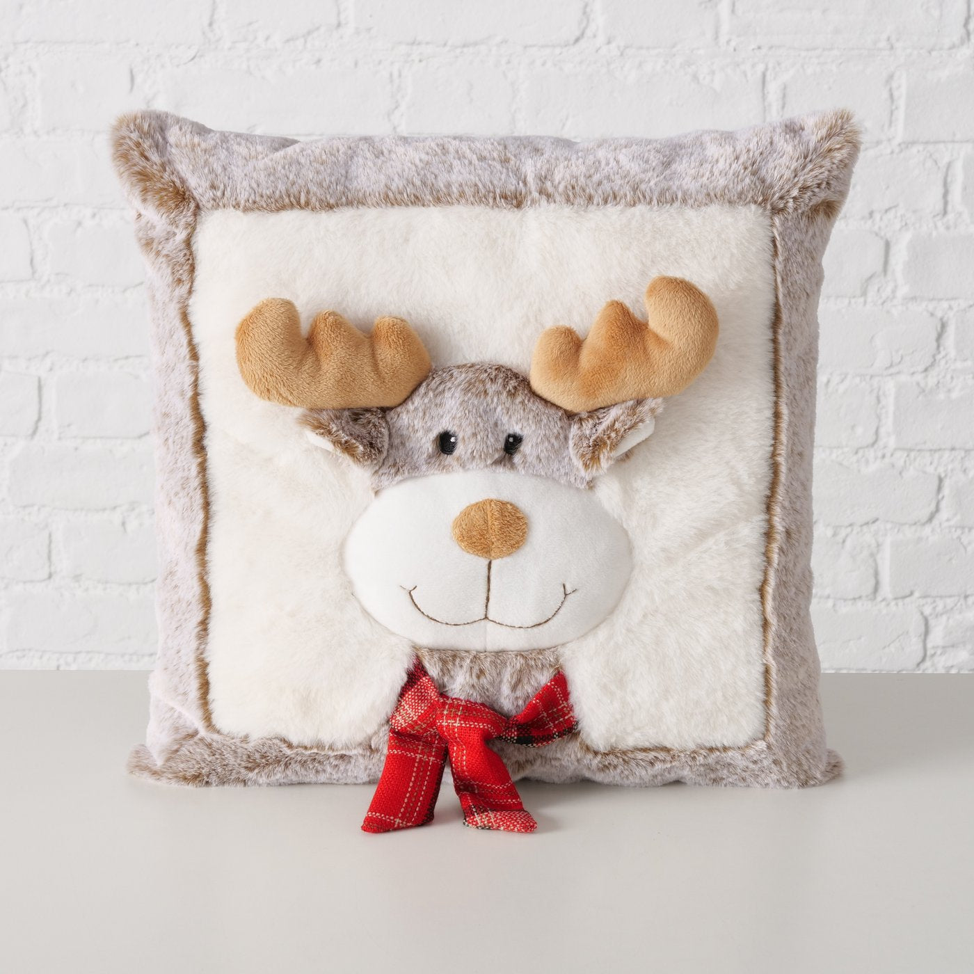 Cuddly Reindeer Decorative Cushion Lio 35x35 cm