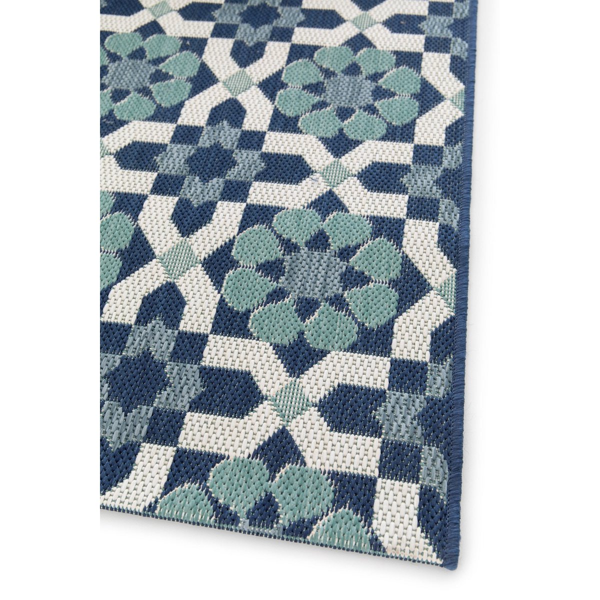 Ethnische Teppich im Freien gegen Belem -Flecken im Freien