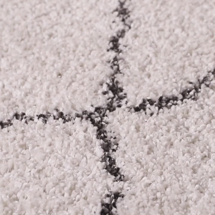 Dicker und bequemer Teppich im NATIVE-Ethno-Stil