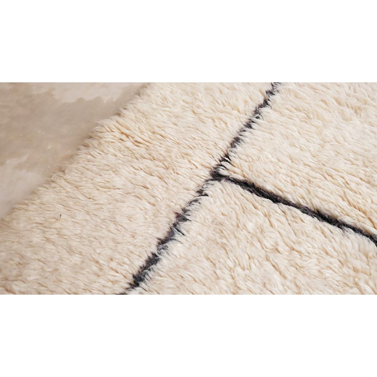 Marokkaner Berber Teppich reiner Wolle 174 x 254 cm