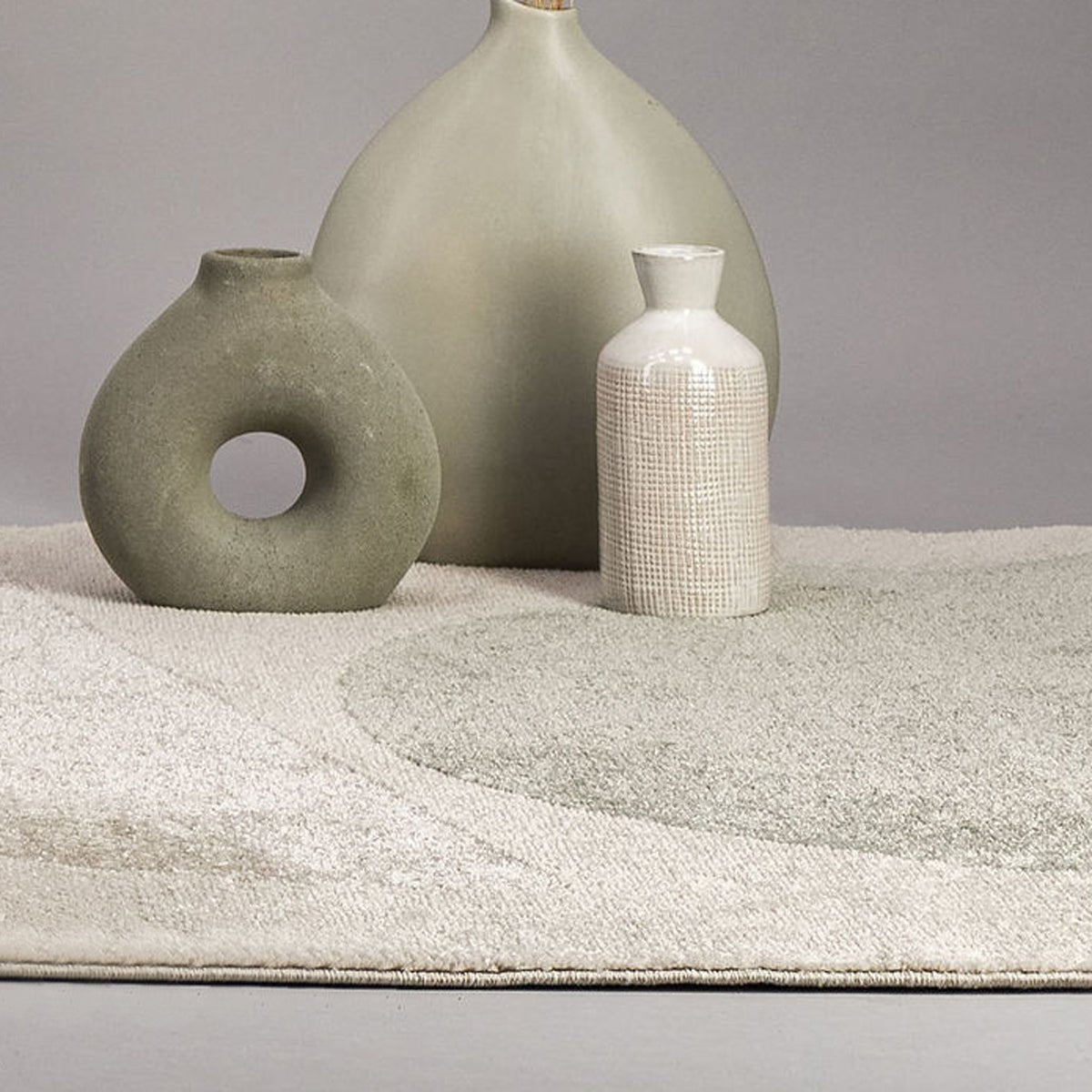 Superweicher, sehr grafischer Teppich SONIA