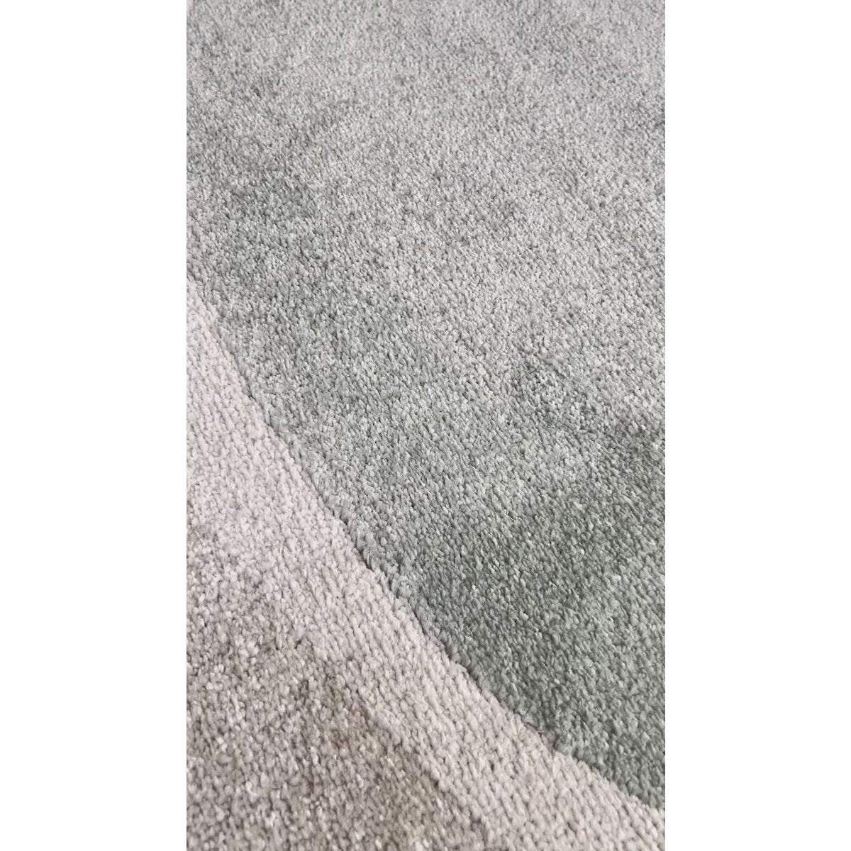 Superweicher, sehr grafischer Teppich SONIA