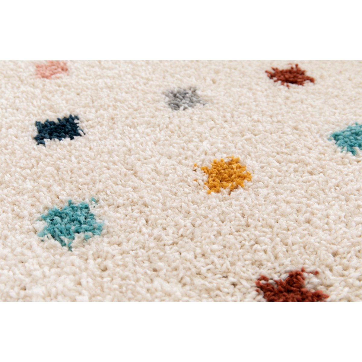 Süße Kinder mit lustigen verspielten Mustern