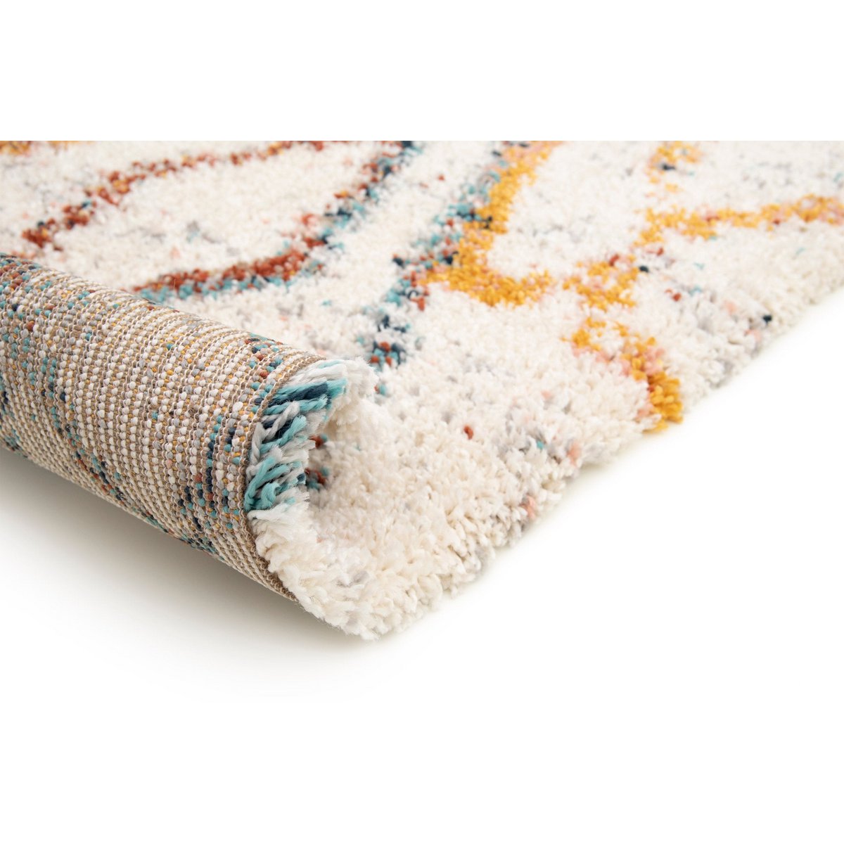 Weiche und voluminöse ethnische zottelige Teppiche Djemaaaaa