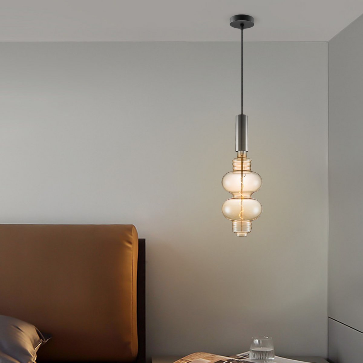 Hängelampe schwarz Saga Diabolo - - dimmbar E27 bernsteinfarben