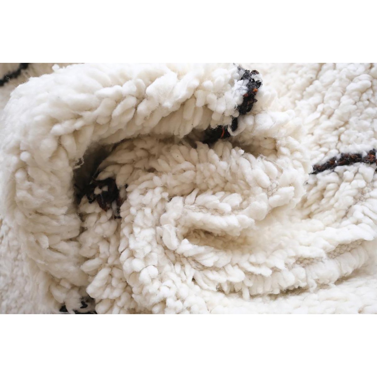 Marokkaner Berber Teppich reine Wolle 140 x 253 cm